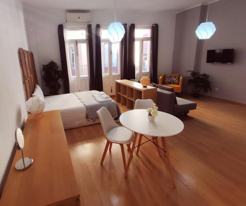 Estudio Centro De Sevilla Kültér fotó